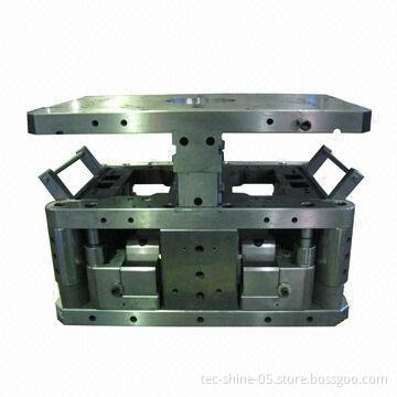 Plastic Mold for Headlight, Injection Molding